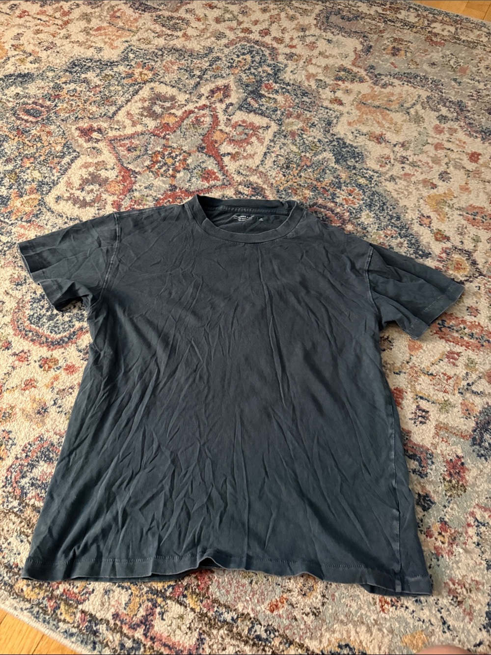 Abercrombie & Fitch Men's Size M Dark Blue Short Sleeve Crewneck Tee